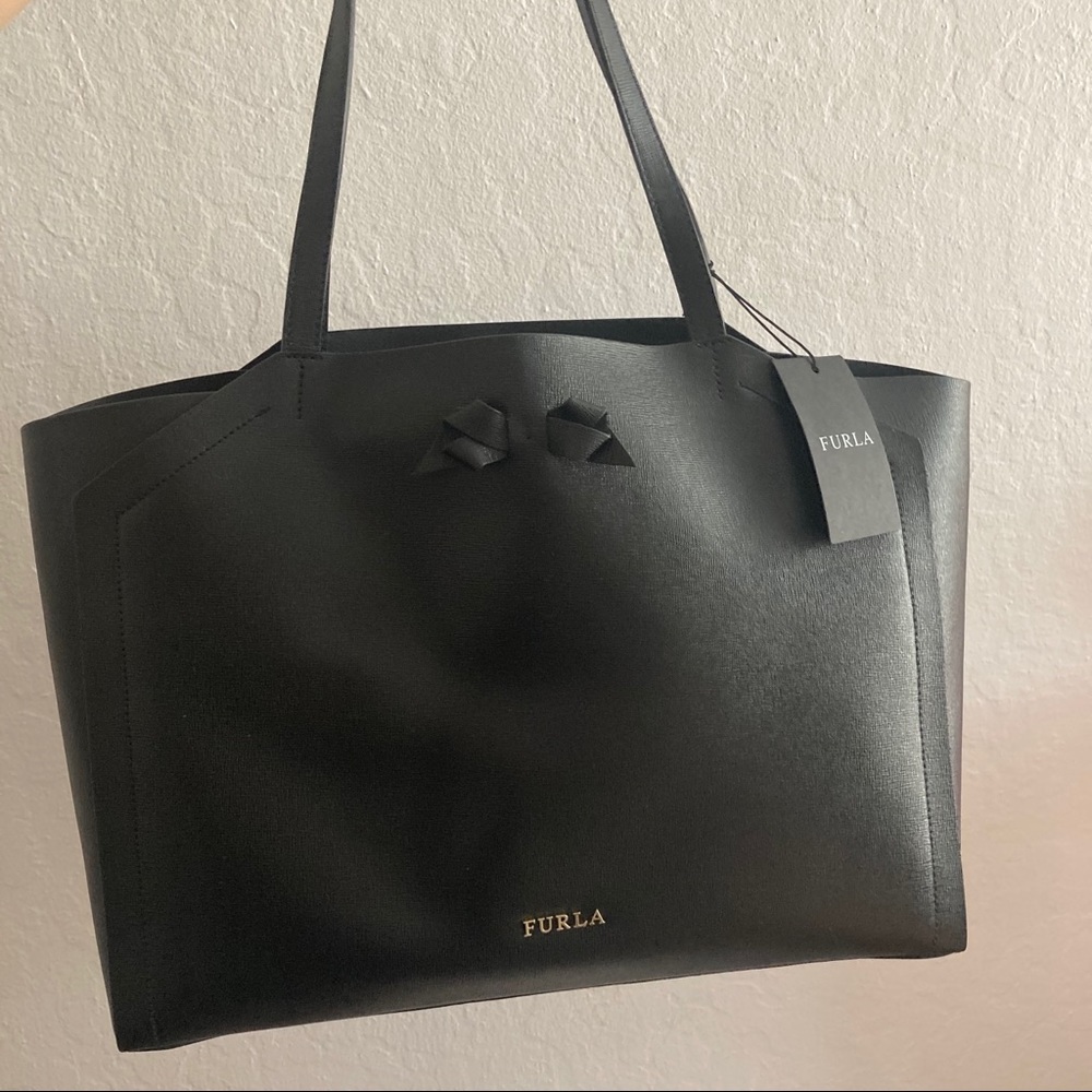 Furla large tote black bow NWT - Picture 9 of 9